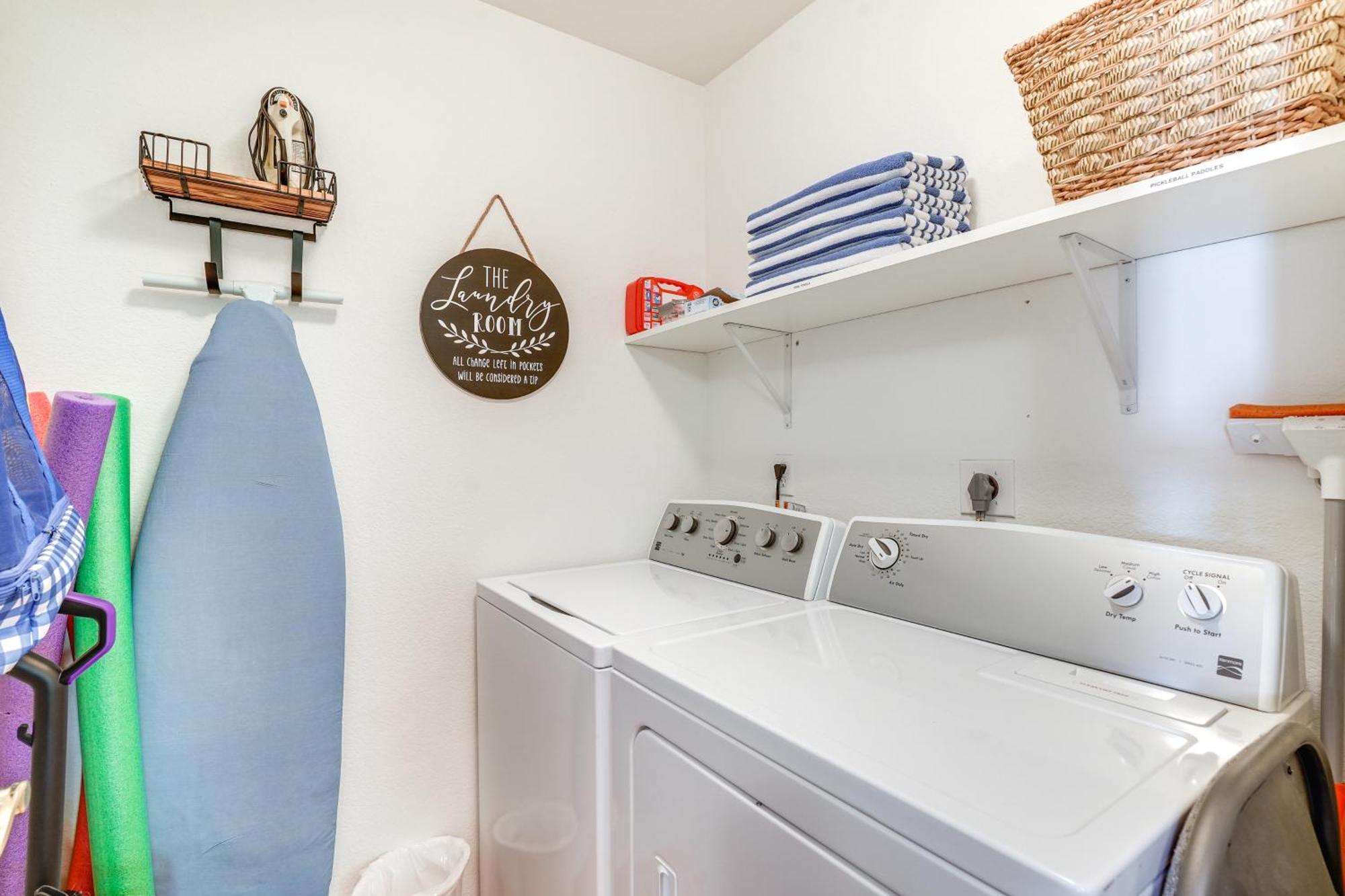 Apartment Gorgeous Getaway With Private Balcony! *